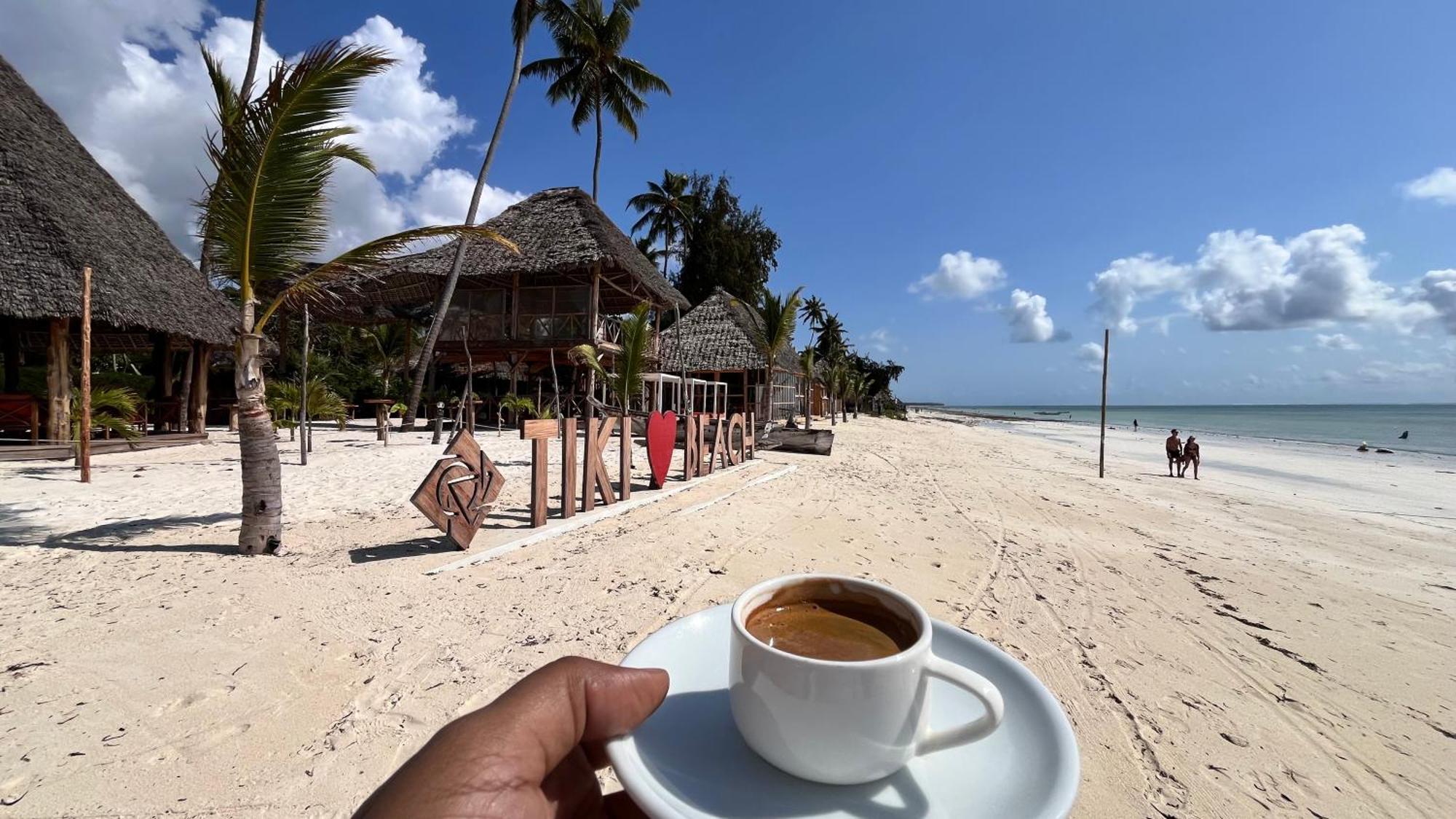 Tiki Beach Club & Resort (Adults Only) Bwejuu Eksteriør billede