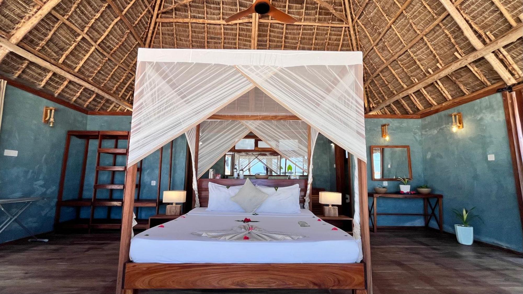 Tiki Beach Club & Resort (Adults Only) Bwejuu Eksteriør billede