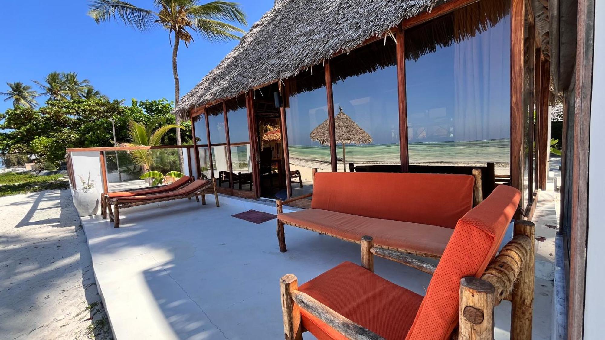 Tiki Beach Club & Resort (Adults Only) Bwejuu Eksteriør billede