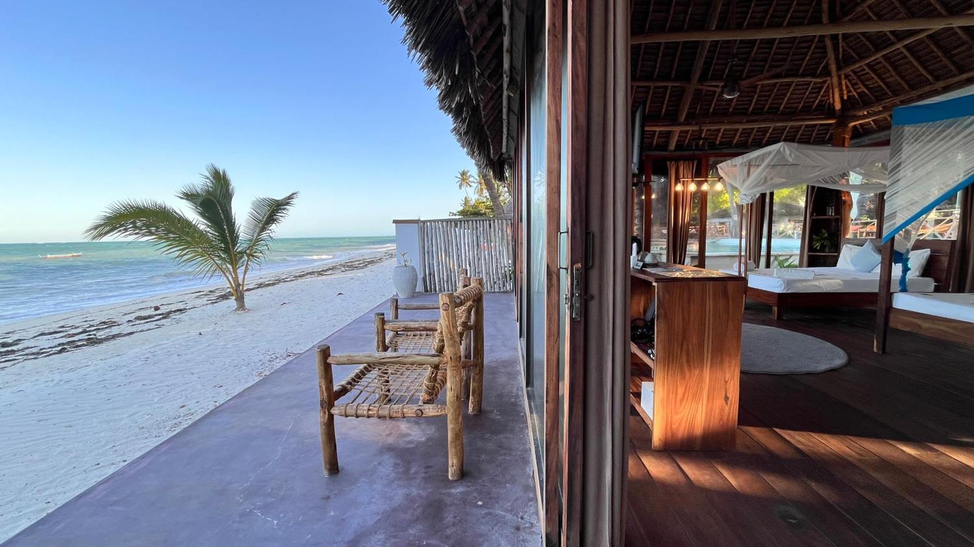 Tiki Beach Club & Resort (Adults Only) Bwejuu Eksteriør billede